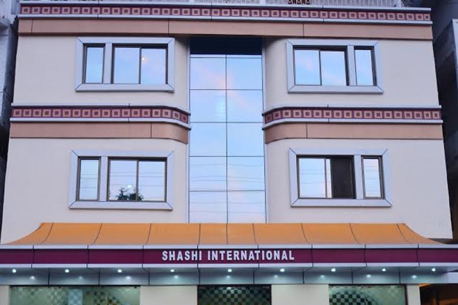 Hotel Shashi International